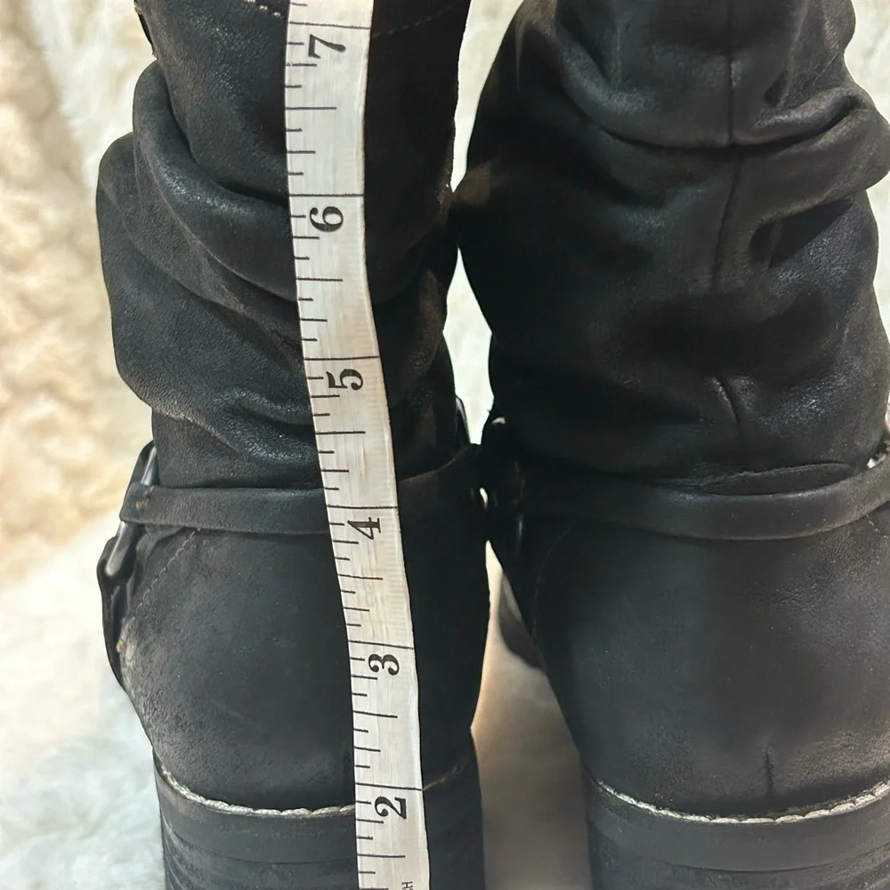 Sofft black leather western slouchy ankle boots women’s size 7.5M - Picture 10 of 12